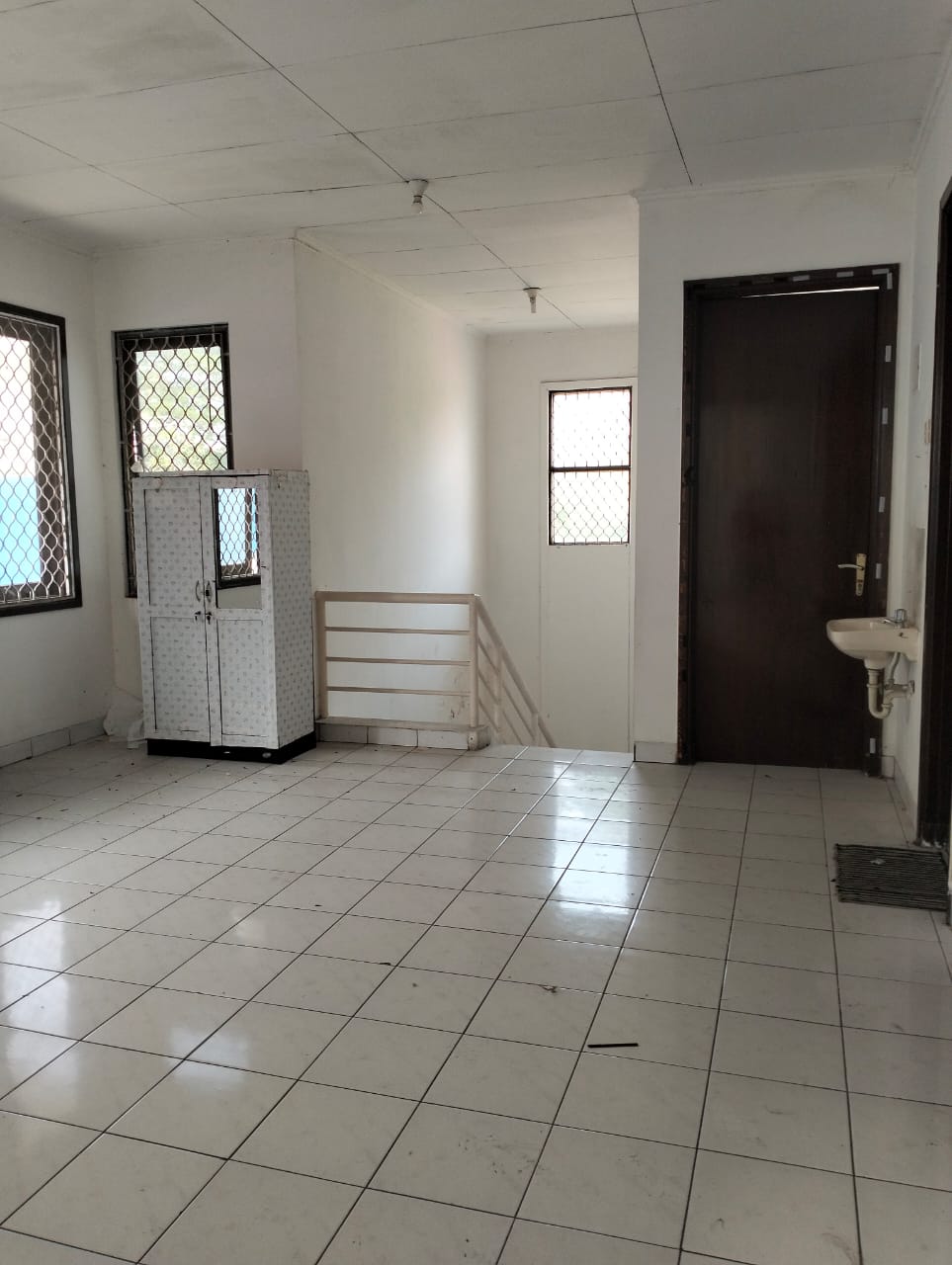 DiSewakan Rumah di Taman Beverly Lippo Cikarang